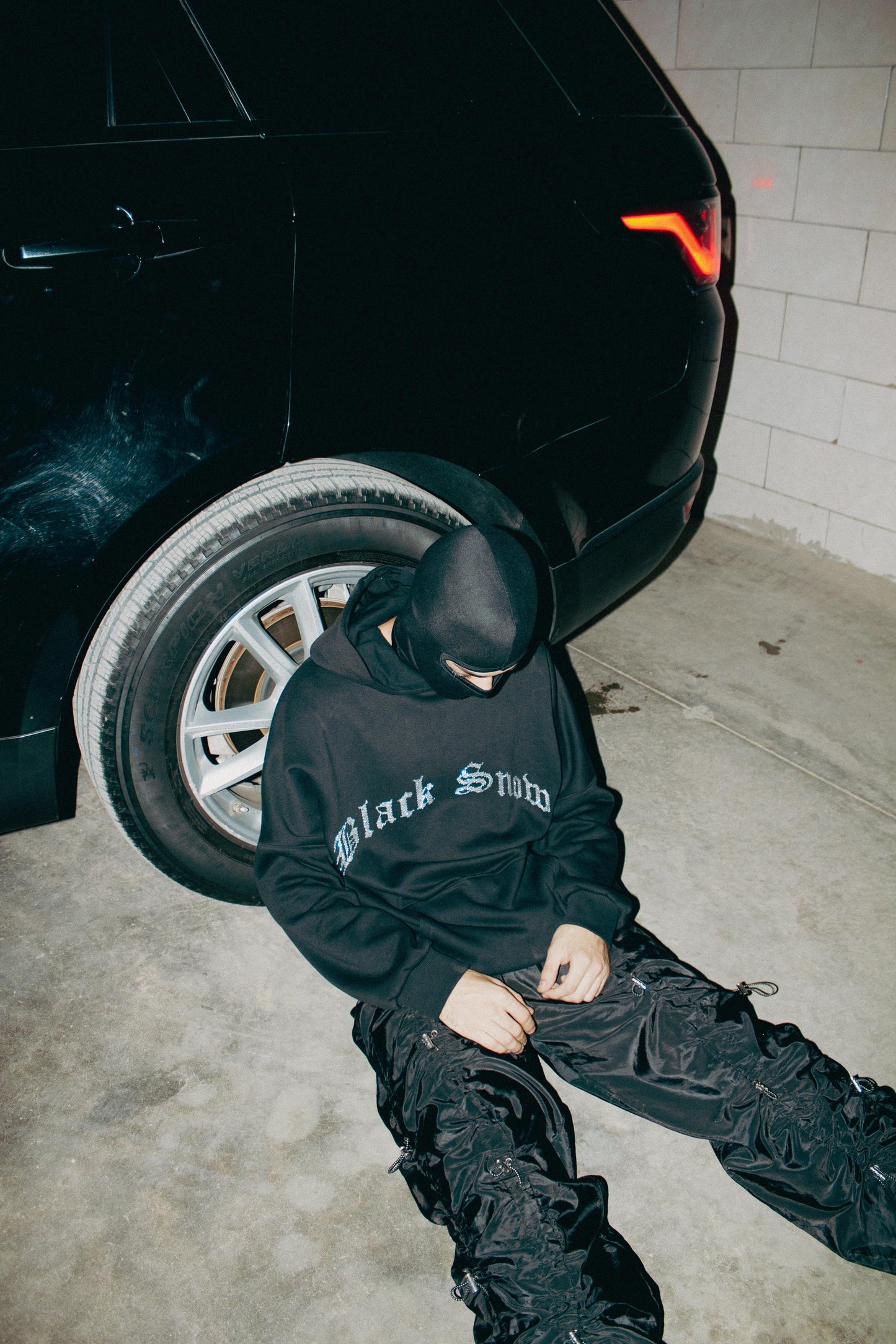 DIAMOND HOODIE (BLACK EDITION)